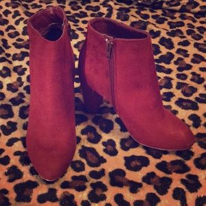 RED VELVET BOOTIES